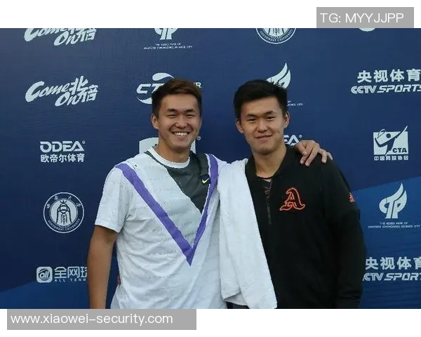 重庆网球队以56分领跑选拔赛积分榜展现强劲实力